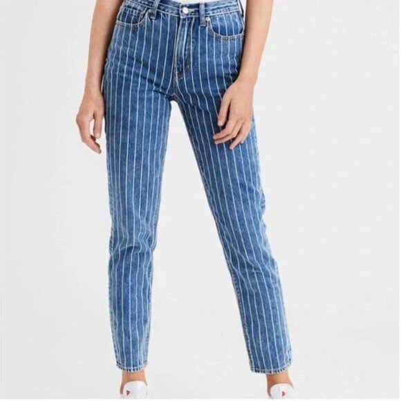 American Eagle Outfitters Denim - American Eagle Blue Pinstripe High Rise Straight Leg Mom Jeans Women’s Size 4
